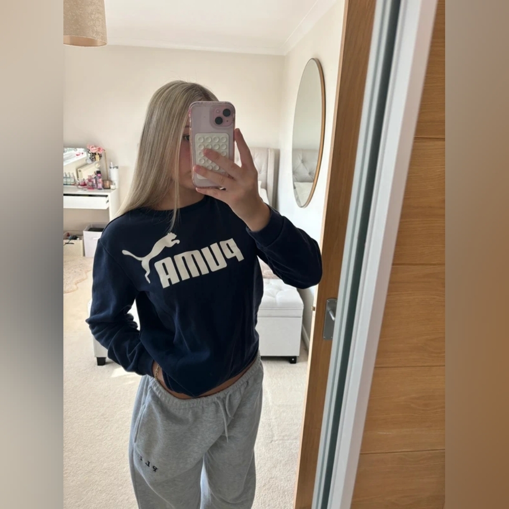 Women's Navy Sweatshirt